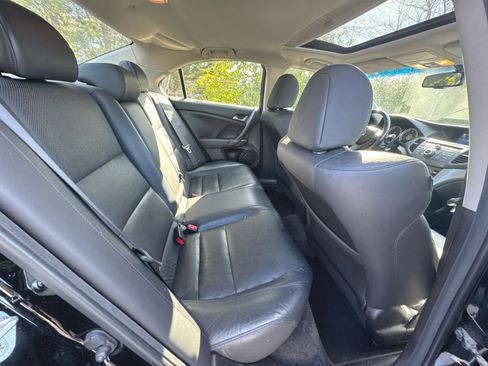 Used 2010 Acura TSX w/ Technology Package image 32