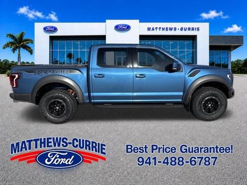 Used 2019 Ford F150 Raptor w/ Equipment Group 802A Luxury AWD/4WD image 3