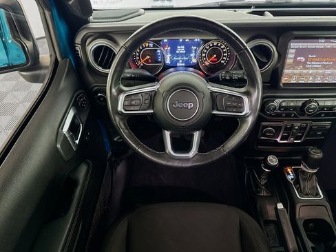 Used 2019 Jeep Wrangler Unlimited Sahara w/ Dual Top Group image 16