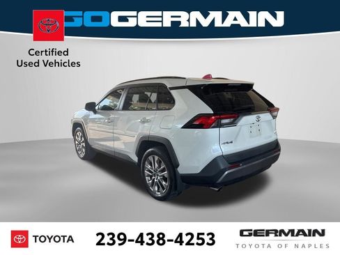 Used 2021 Toyota RAV4 Limited w/ Limited Grade Weather Package AWD/4WD image 4