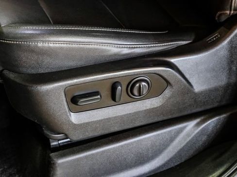 Used 2023 Chevrolet Silverado 3500 LTZ w/ Gooseneck/5TH Wheel Package image 29