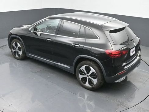 Used 2025 Mercedes-Benz GLA 250 4MATIC image 32