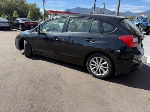 Used 2014 Subaru Impreza 2.0i Premium w/ All-Weather Package w/CVT image 33