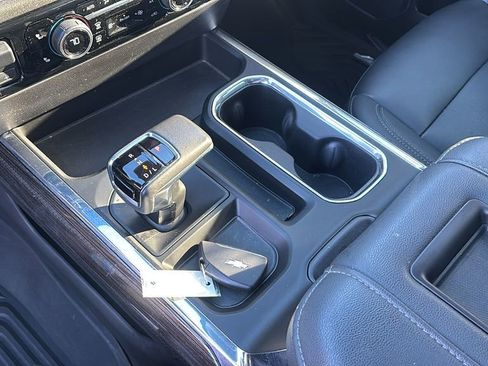 Used 2022 Chevrolet Silverado 1500 LT Trail Boss w/ LT Trail Boss Premium Package image 21