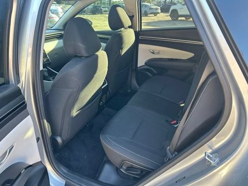 Used 2022 Hyundai Tucson SEL w/ Convenience Package FWD image 6