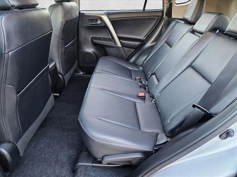 Used 2014 Toyota RAV4 Limited image 19