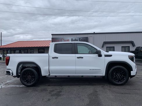 Used 2023 GMC Sierra 1500 Pro w/ Graphite Edition AWD/4WD image 1