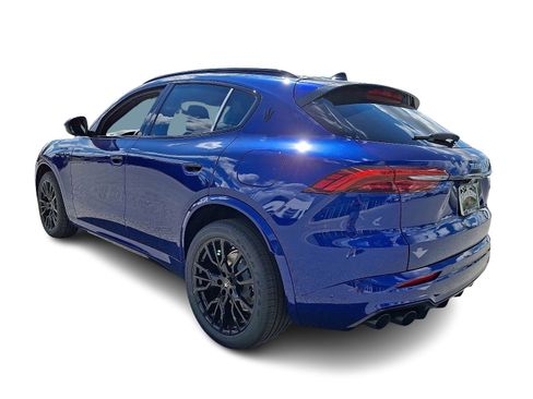 New 2025 Maserati Grecale Modena image 3