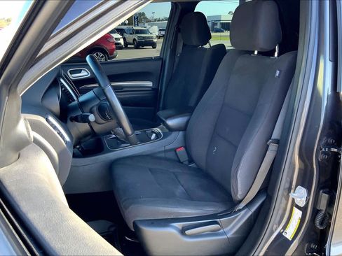 Used 2019 Dodge Durango SXT w/ 3rd Row Seating Group image 7