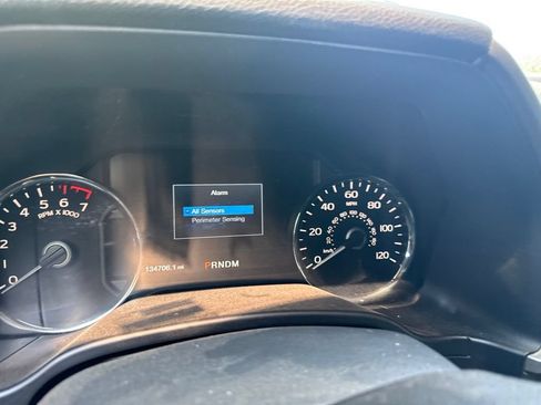 Used 2020 Ford F150 Platinum w/ Equipment Group 701A Luxury AWD/4WD image 9