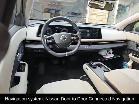 Used 2024 Nissan Ariya AWD image 7