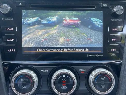 Used 2016 Subaru Forester 2.5i Touring w/ Eyesight & Navigation System AWD/4WD image 14