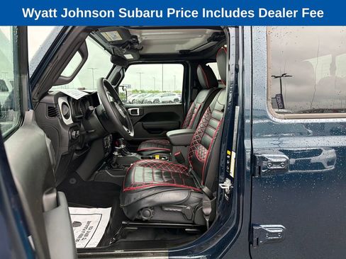 Used 2025 Jeep Gladiator Sport AWD/4WD image 14