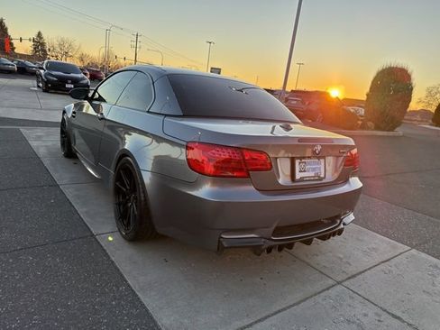 Used 2013 BMW M3 Convertible RWD image 9