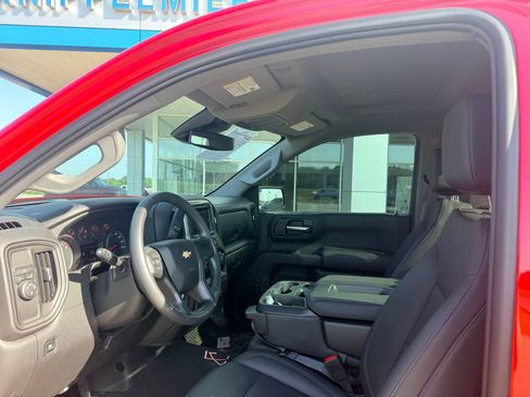 Used 2026 Chevrolet Silverado 1500 W/T RWD image 12