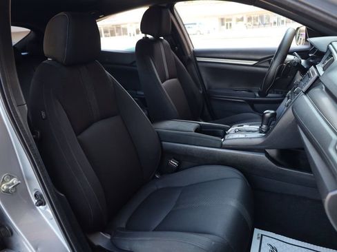 Used 2017 Honda Civic Sport image 32