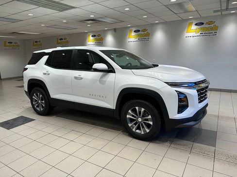 New 2026 Chevrolet Equinox LT image 1