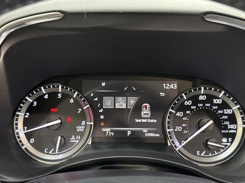 Used 2022 Toyota Highlander Platinum AWD/4WD image 19