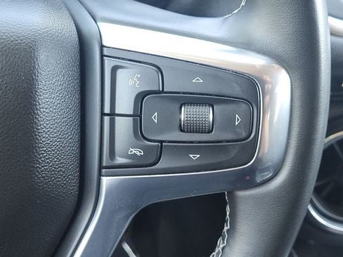 Used 2024 Chevrolet Blazer LT FWD image 12