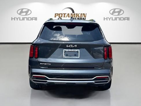 Used 2023 Kia Sorento SX FWD image 6