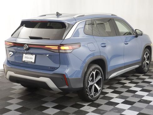 New 2026 Volkswagen Tiguan SE image 19