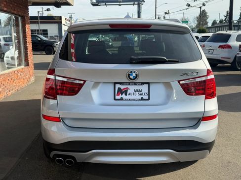 Used 2017 BMW X3 sDrive28i image 4