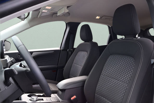 Certified 2023 Ford Escape Active AWD/4WD image 14
