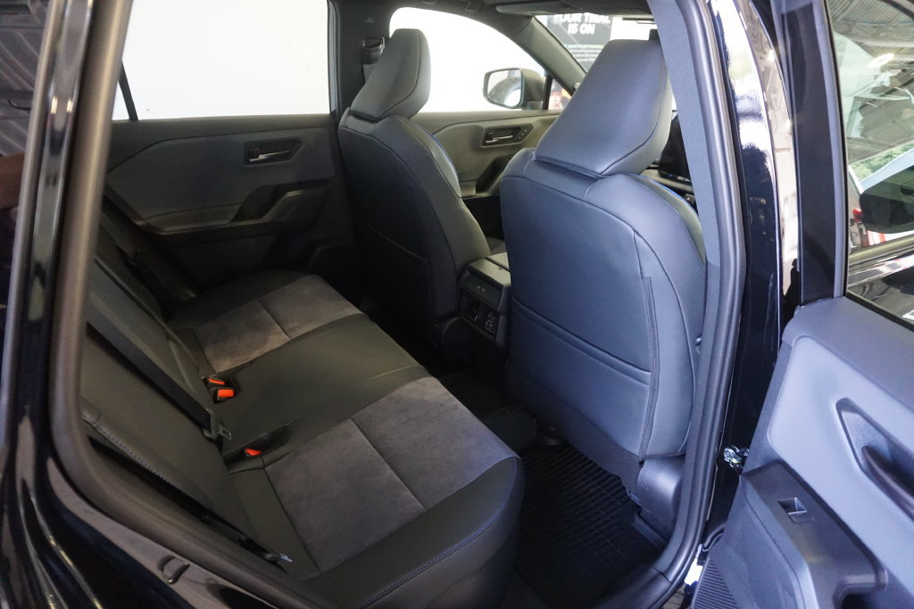 Used 2026 Toyota RAV4 XSE w/ Panoramic Sun Roof Package AWD/4WD image 24