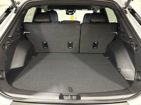 New 2026 Chevrolet Equinox EV LT w/ Convenience Package II image 24