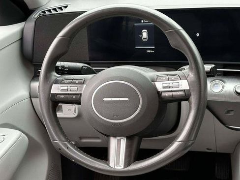Used 2024 Hyundai Kona SEL AWD/4WD image 17