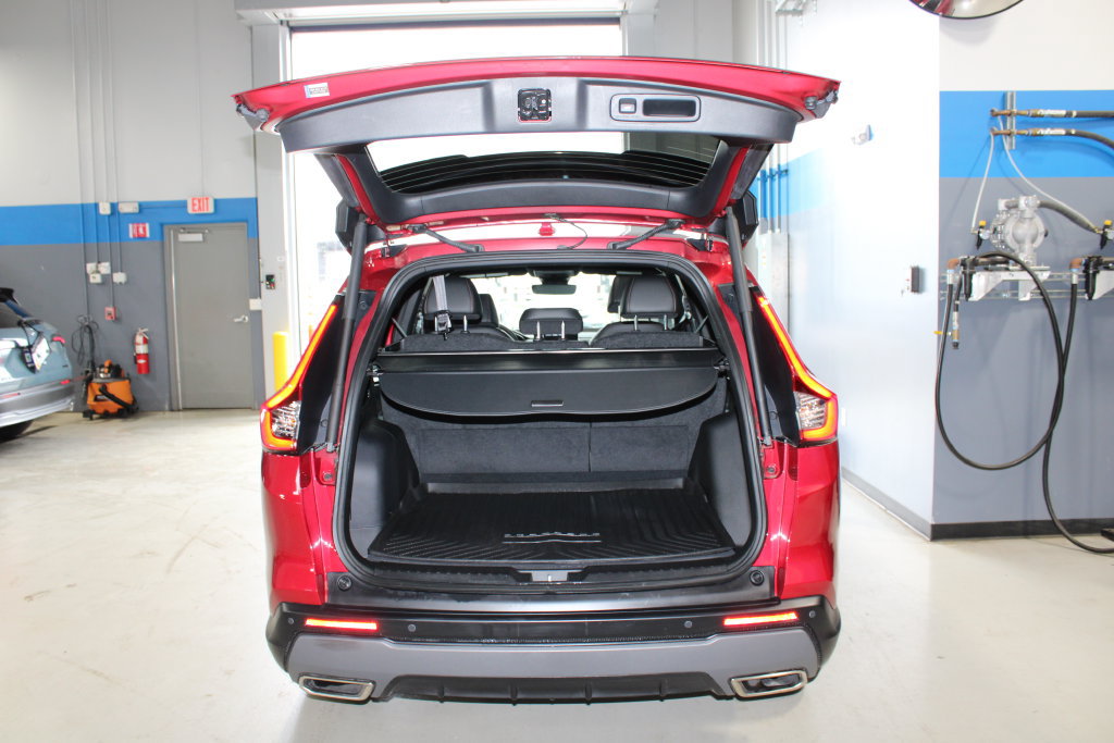 Used 2025 Honda CR-V Sport Touring image 31