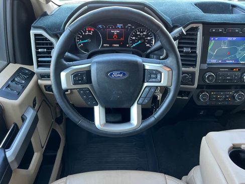 Used 2021 Ford F250 Lariat w/ Lariat Value Package AWD/4WD image 14