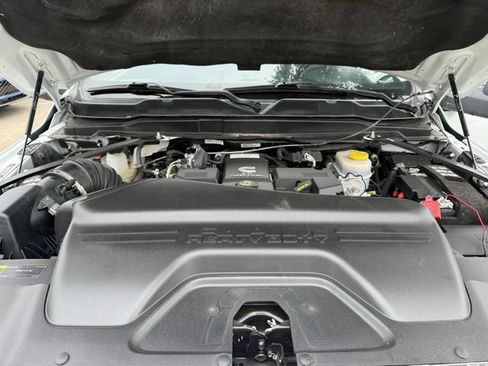 Used 2024 RAM 2500 Big Horn AWD/4WD image 25