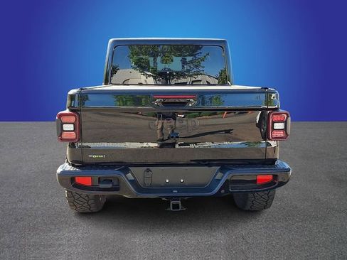 Used 2021 Jeep Gladiator Overland AWD/4WD image 5