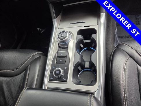 Used 2020 Ford Explorer ST w/ ST Street Pack image 15