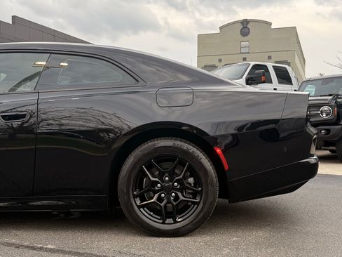 Used 2025 Dodge Charger Daytona R/T w/ Quick Order Package 25M R/T AWD/4WD image 8