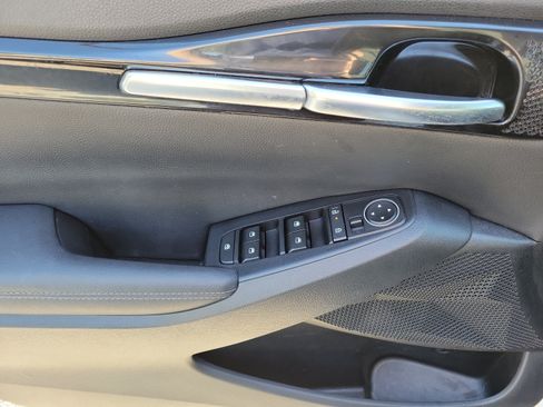 Certified 2024 Kia Seltos S FWD image 13