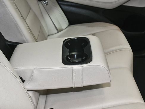 Used 2024 Mercedes-Benz GLE 350 4MATIC image 58