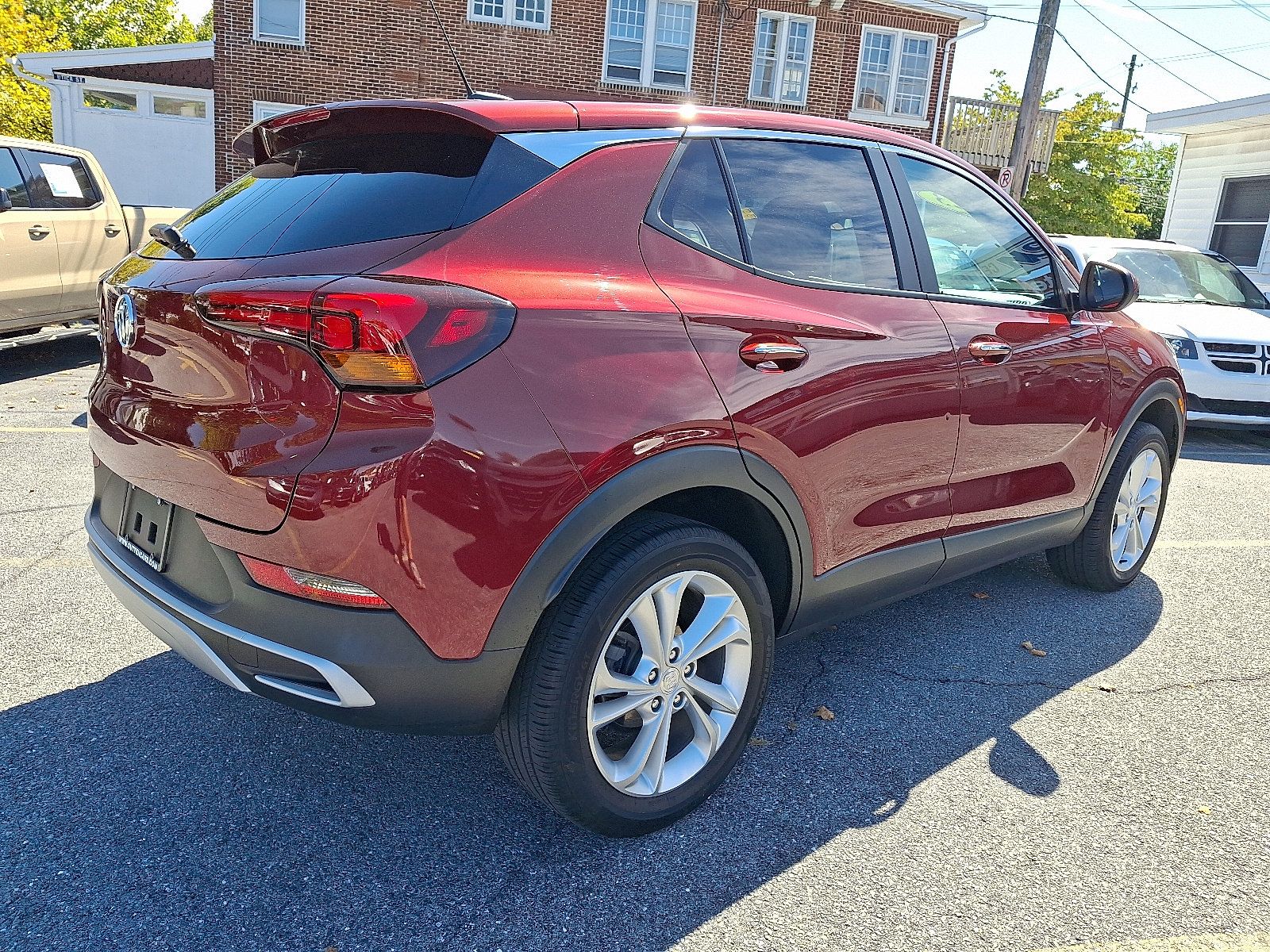 Used 2023 Buick Encore GX Preferred w/ Cold Weather Comfort Package AWD/4WD image 5