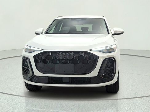 New 2026 Audi Q5 Premium Plus AWD/4WD image 2