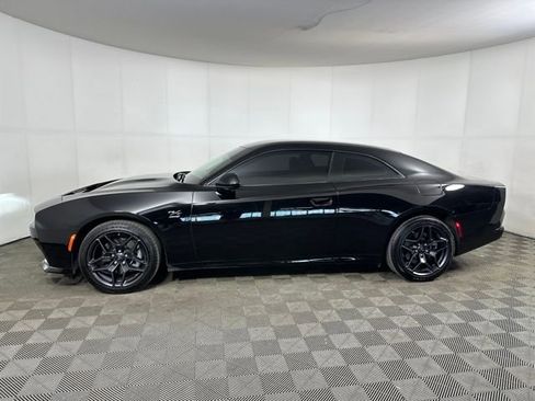 Used 2024 Dodge Charger Daytona R/T w/ Plus Group AWD/4WD image 6