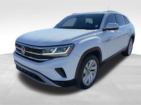 Used 2020 Volkswagen Atlas Cross Sport SEL image 3