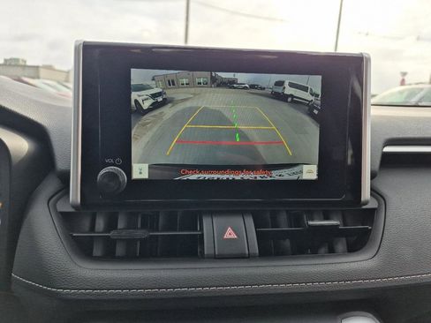 Used 2024 Toyota RAV4 LE image 24