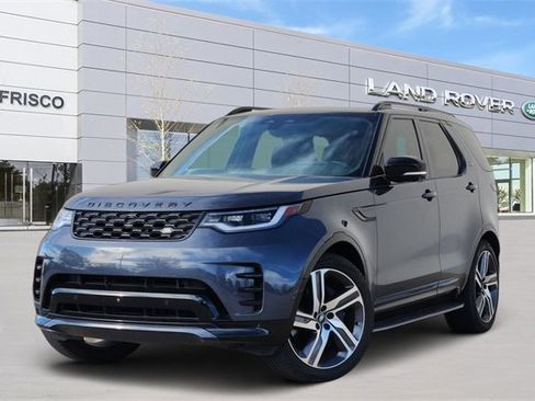 Used 2024 Land Rover Discovery Dynamic SE image 1