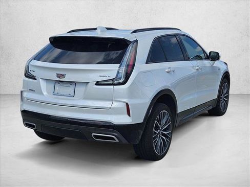 Used 2024 Cadillac XT4 Sport FWD image 5