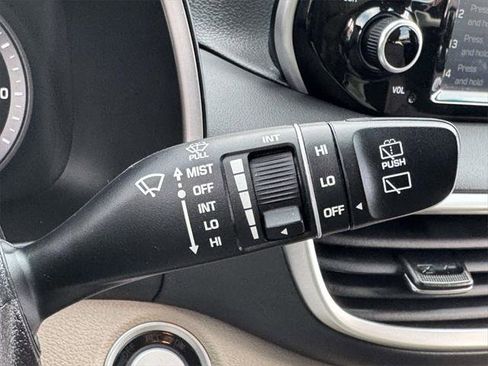 Certified 2021 Hyundai Tucson Limited image 24