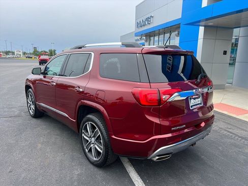 Used 2018 GMC Acadia Denali w/ Technology Package AWD/4WD image 2