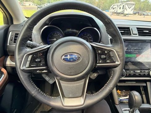 Used 2019 Subaru Outback 3.6R Touring w/ Popular Package #3A AWD/4WD image 19