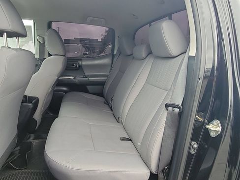 Used 2019 Toyota Tacoma SR5 RWD image 21