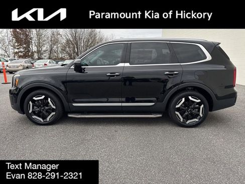 Used 2023 Kia Telluride S image 4